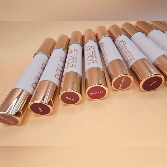 Doll 10 Lip Crayons - 4 options, 1 unit - you pick color - Picture 3 of 6